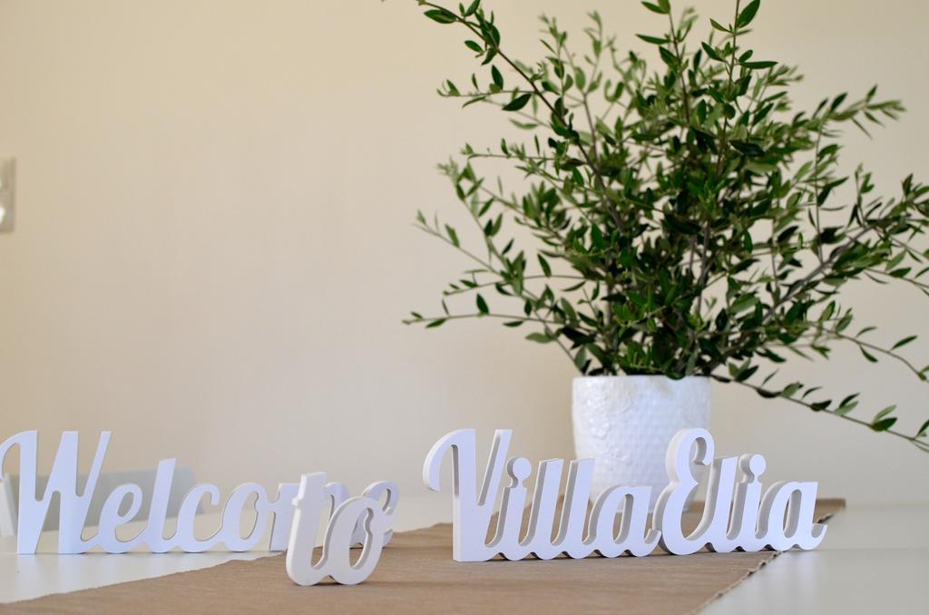 Villa Elia Mélanes Eksteriør billede